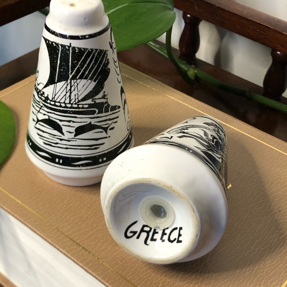 Greece Black and White Ceramic Salt and Pepper Shakers - Souvenir Home Accent